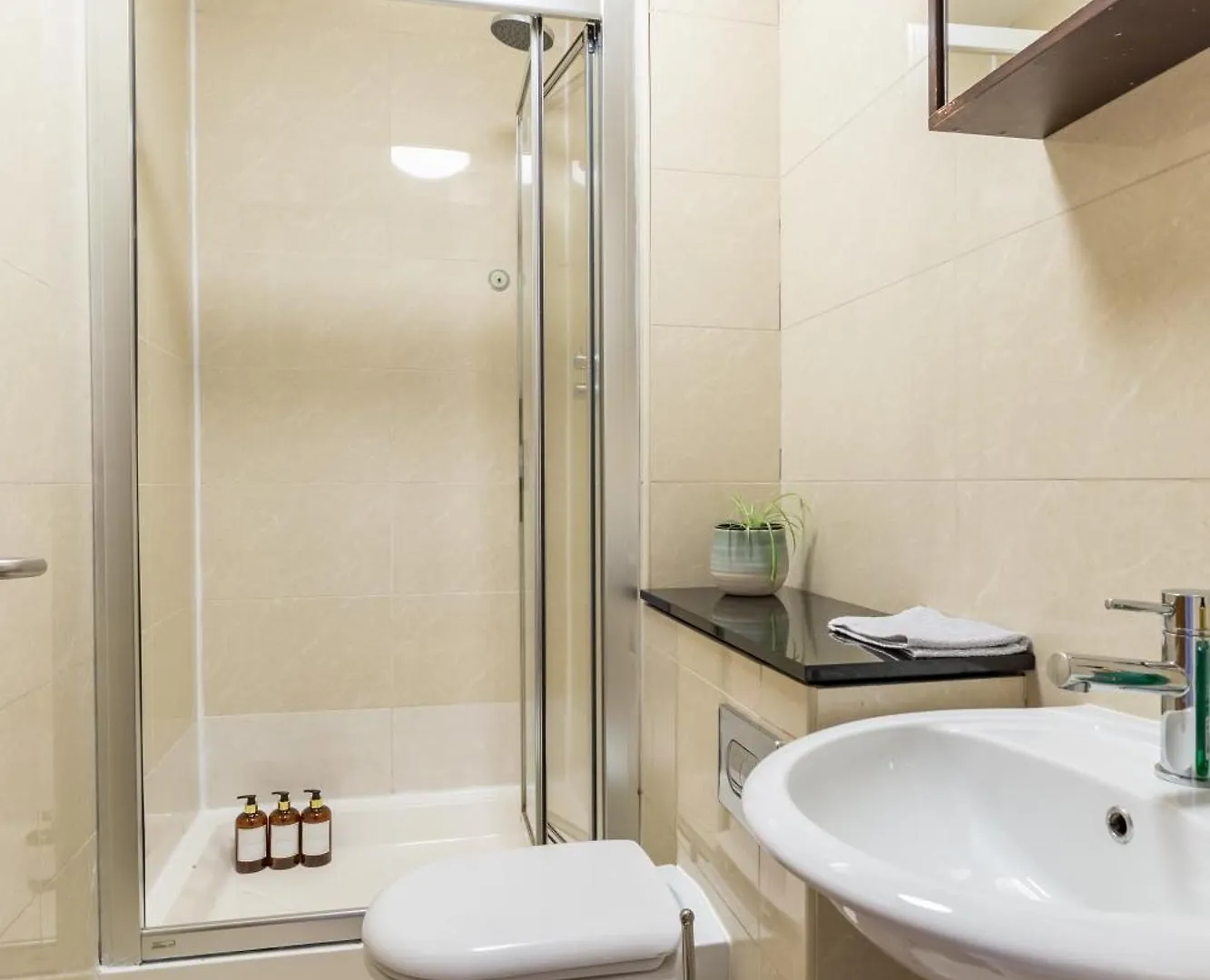 Bright, Spacious City Centre Apt 더블린